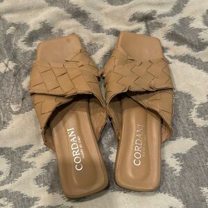 Like new Cordani Italian leather slides